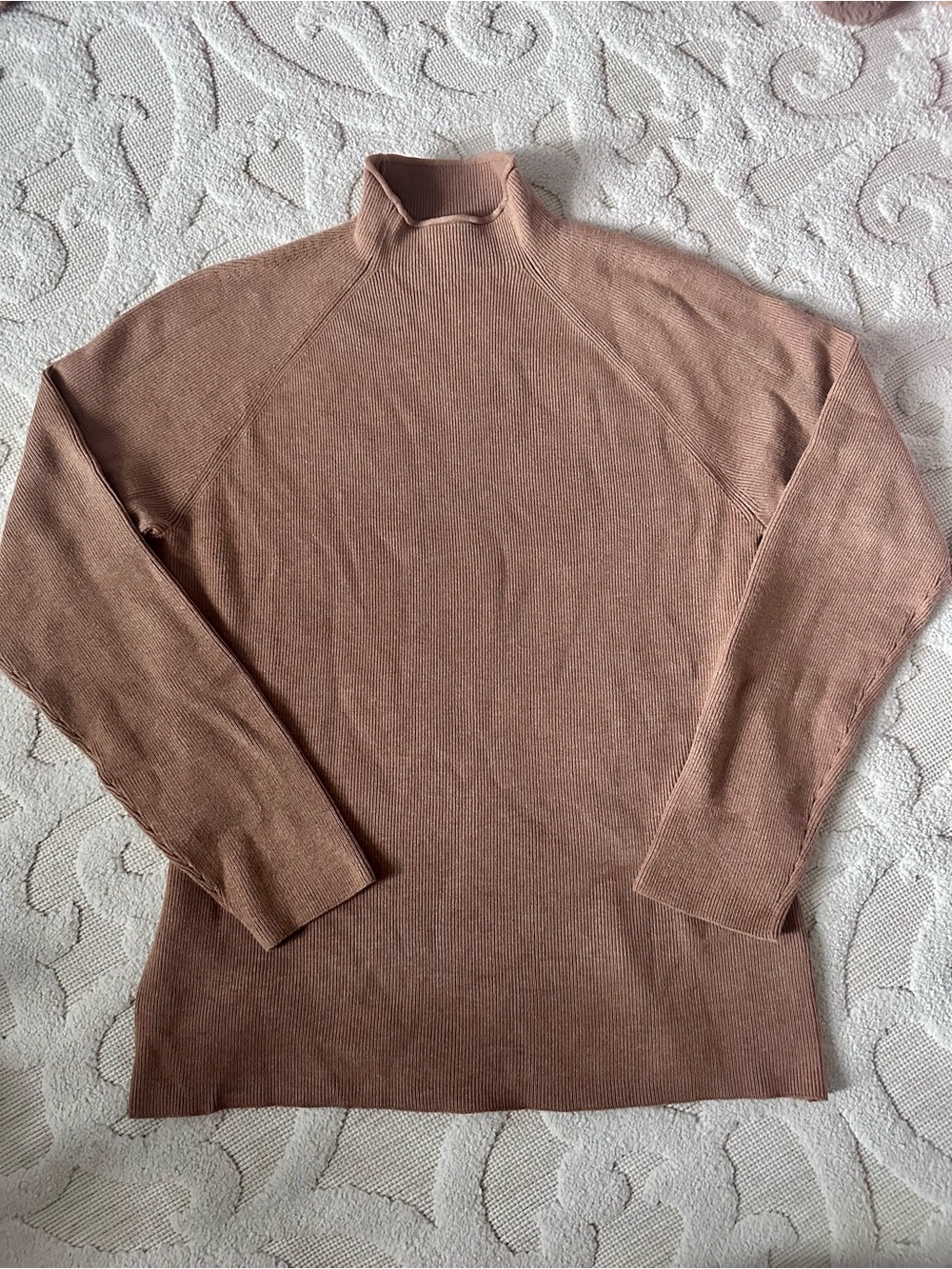 Gorgeous New Orvis XL Camel Ribbed Mock Neck Sweater
